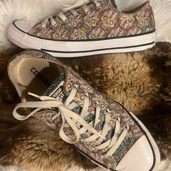 Converse Chuck Taylor All Star Day Of Dead Sugar Skulls Sneakers! Bueno! Sz 9 - Picture 4 of 7
